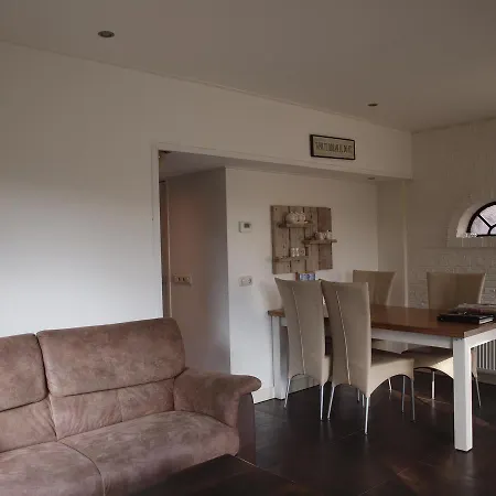 Zomerhuis De Zeedistel *