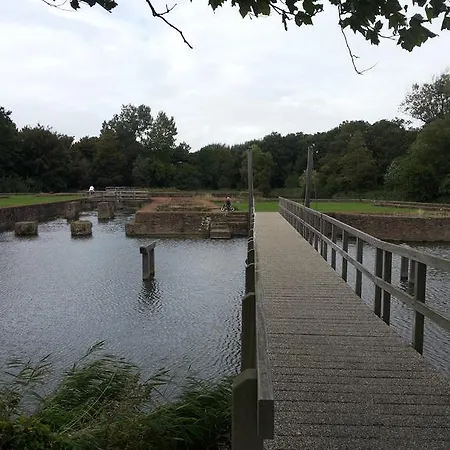 Zomerhuis De Zeedistel Tatil Evi *